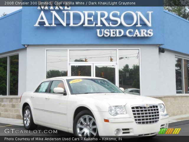 2008 Chrysler 300 Limited in Cool Vanilla White