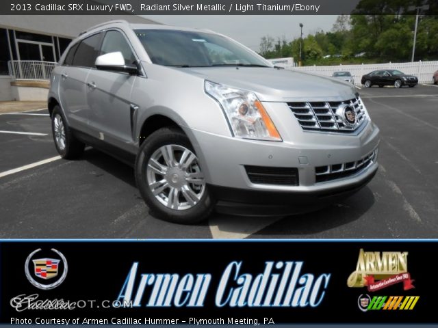 2013 Cadillac SRX Luxury FWD in Radiant Silver Metallic