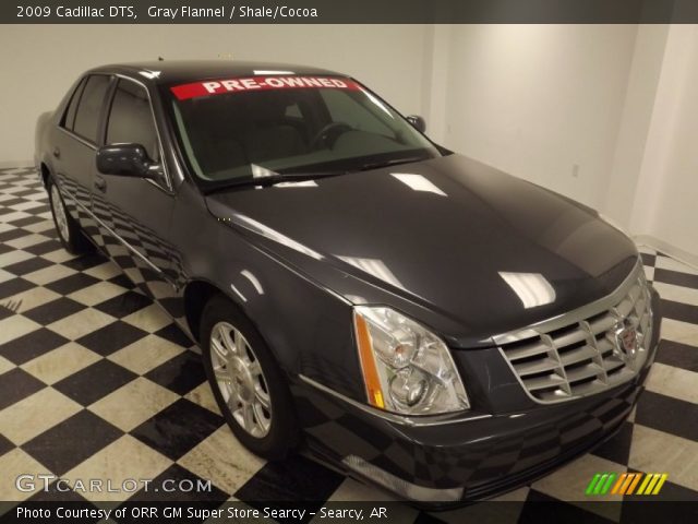 2009 Cadillac DTS  in Gray Flannel