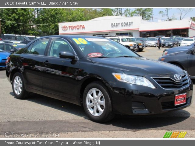 2010 Toyota Camry LE in Black