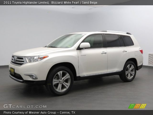 2011 Toyota Highlander Limited in Blizzard White Pearl