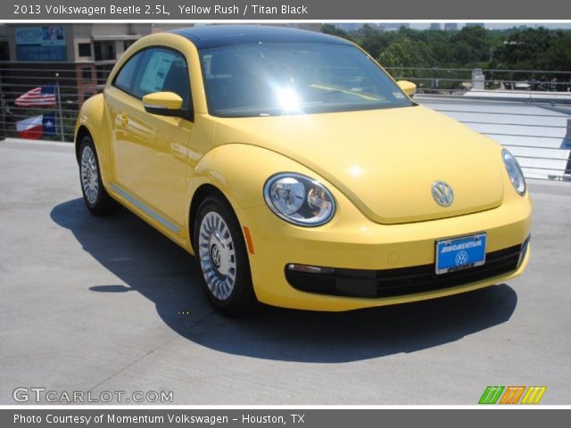 2013 Volkswagen Beetle 2.5L in Yellow Rush