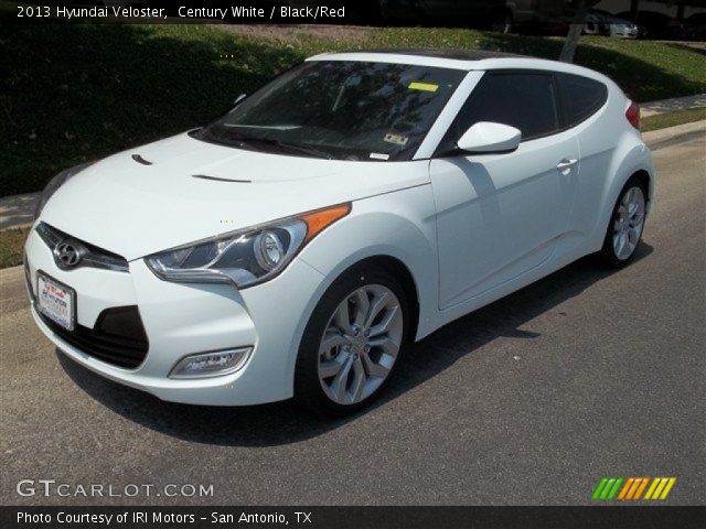 2013 Hyundai Veloster  in Century White
