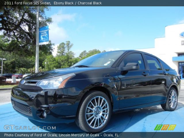 2011 Ford Focus SES Sedan in Ebony Black