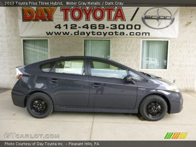 2013 Toyota Prius Three Hybrid in Winter Gray Metallic