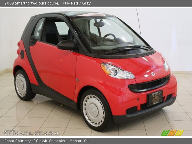 2009 Smart fortwo pure coupe in Rally Red