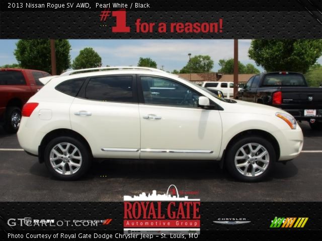 2013 Nissan Rogue SV AWD in Pearl White