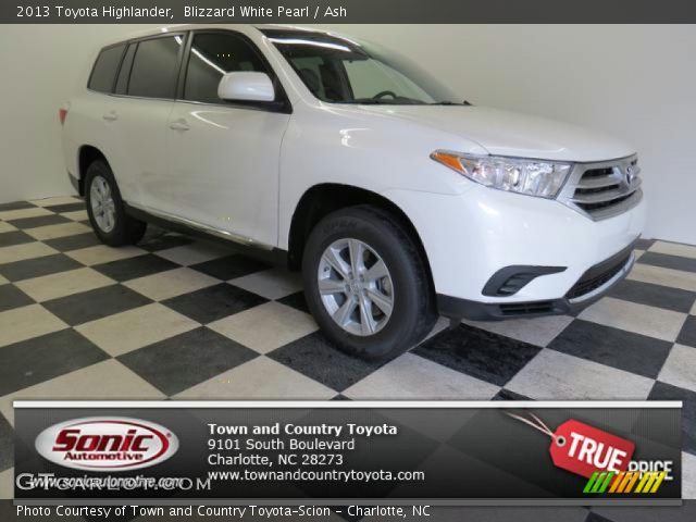 2013 Toyota Highlander  in Blizzard White Pearl