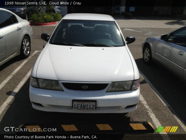 1998 Nissan Sentra GXE in Cloud White