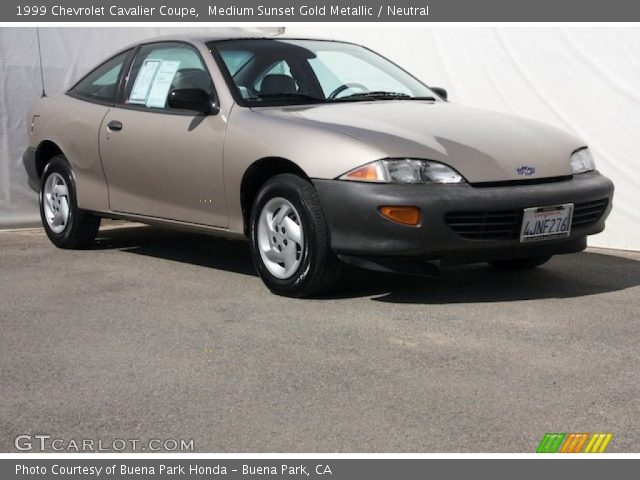 1999 Chevrolet Cavalier Coupe in Medium Sunset Gold Metallic