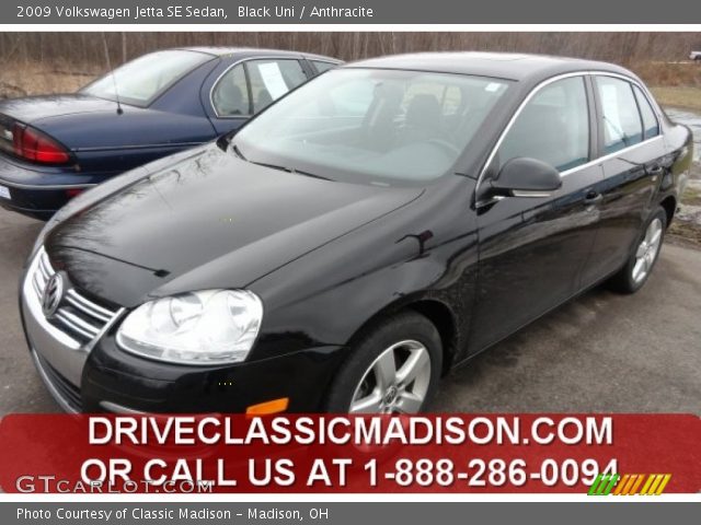 2009 Volkswagen Jetta SE Sedan in Black Uni