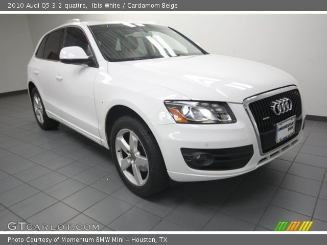 2010 Audi Q5 3.2 quattro in Ibis White