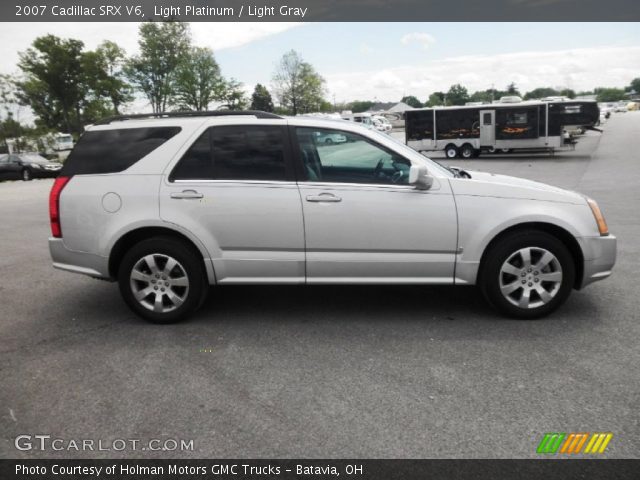 2007 Cadillac SRX V6 in Light Platinum