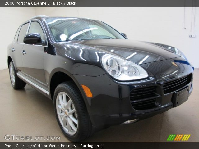 2006 Porsche Cayenne S in Black