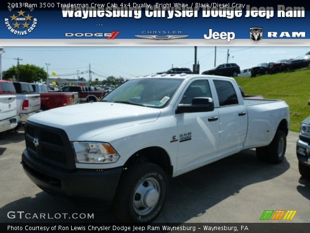 2013 Ram 3500 Tradesman Crew Cab 4x4 Dually in Bright White