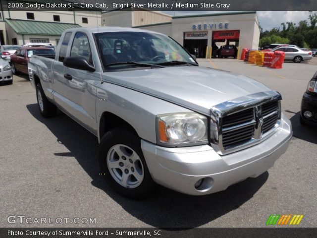 2006 Dodge Dakota SLT Club Cab in Bright Silver Metallic