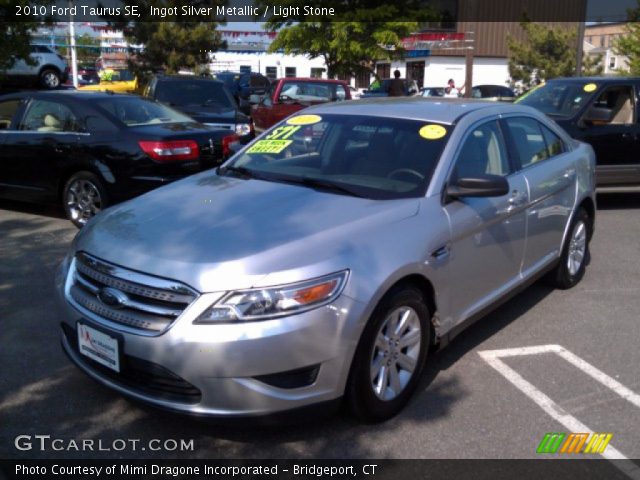 2010 Ford Taurus SE in Ingot Silver Metallic