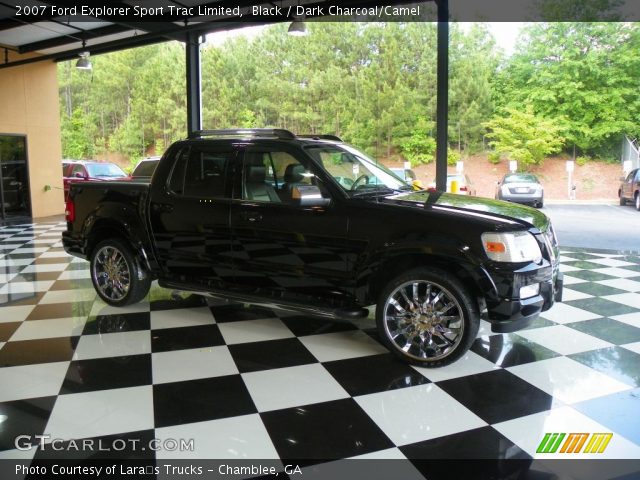 2007 Ford Explorer Sport Trac Limited in Black