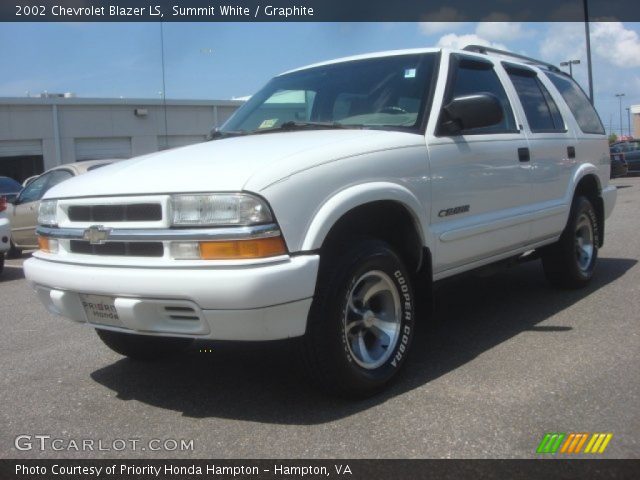 2002 Chevrolet Blazer LS in Summit White