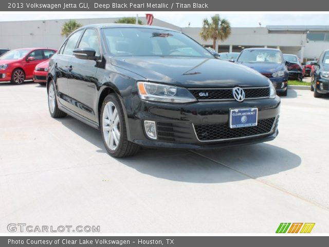 2013 Volkswagen Jetta GLI in Deep Black Pearl Metallic