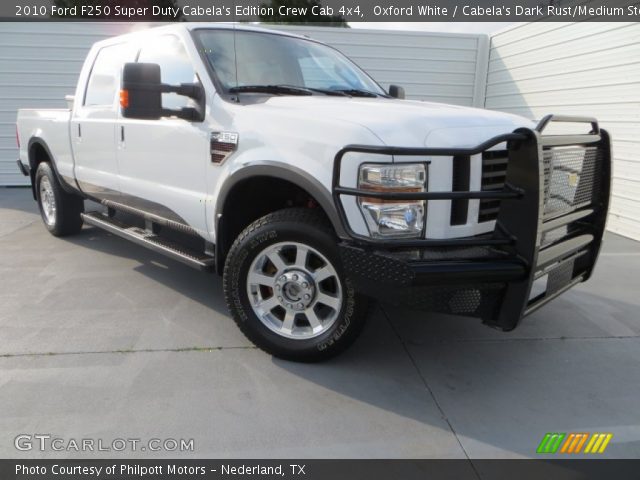 2010 Ford F250 Super Duty Cabela's Edition Crew Cab 4x4 in Oxford White