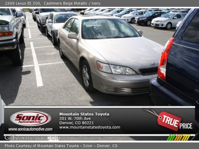 1999 Lexus ES 300 in Cashmere Beige Metallic