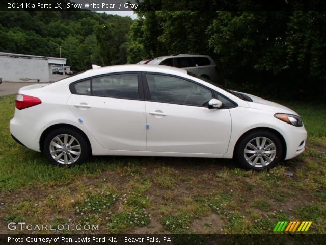 2014 Kia Forte LX in Snow White Pearl