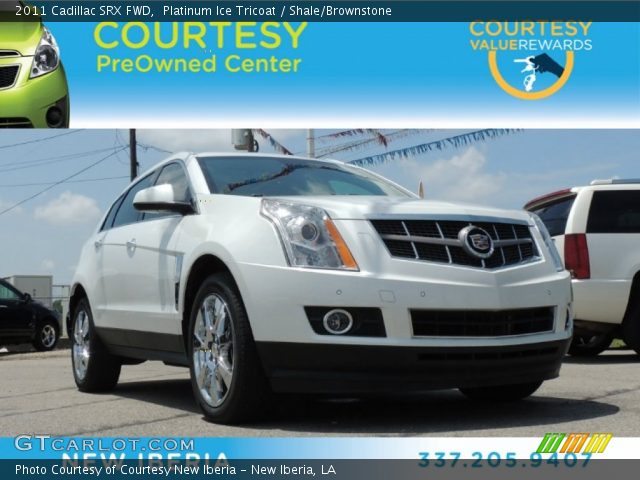 2011 Cadillac SRX FWD in Platinum Ice Tricoat