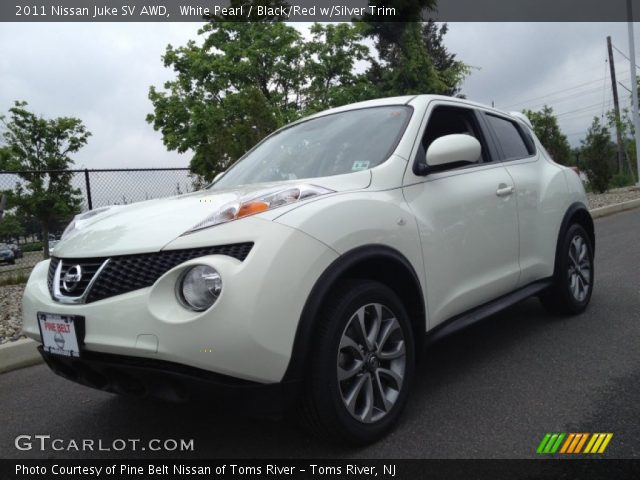 2011 Nissan Juke SV AWD in White Pearl