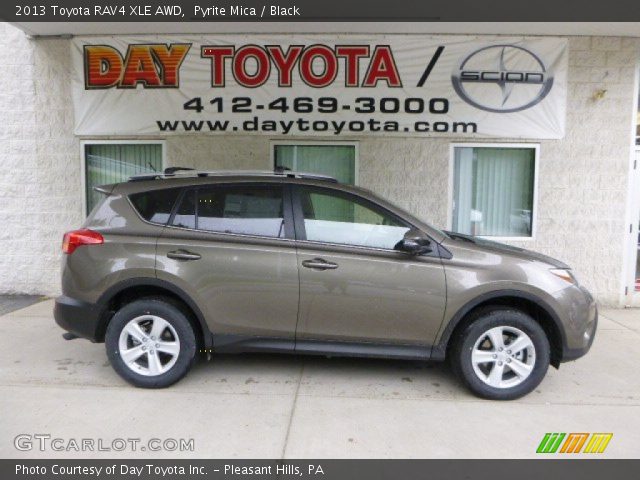 2013 Toyota RAV4 XLE AWD in Pyrite Mica