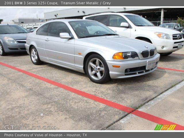 2001 BMW 3 Series 325i Coupe in Titanium Silver Metallic