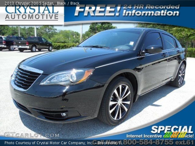 2013 Chrysler 200 S Sedan in Black