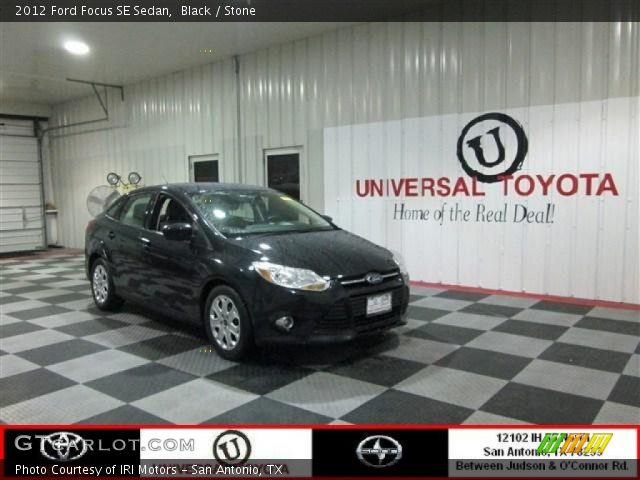 2012 Ford Focus SE Sedan in Black