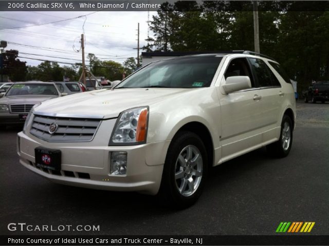 2006 Cadillac SRX V6 in White Diamond