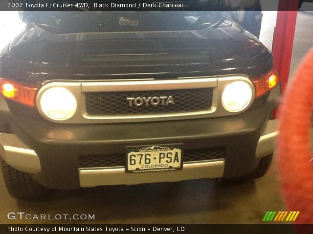 2007 Toyota FJ Cruiser 4WD in Black Diamond