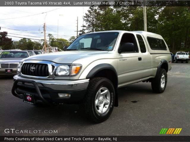 2003 Toyota Tacoma V6 Xtracab 4x4 in Lunar Mist Silver Metallic