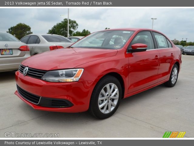 2013 Volkswagen Jetta SE Sedan in Tornado Red