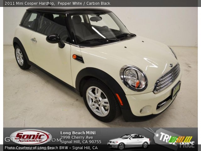 2011 Mini Cooper Hardtop in Pepper White
