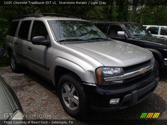 2005 Chevrolet TrailBlazer EXT LS in Silverstone Metallic