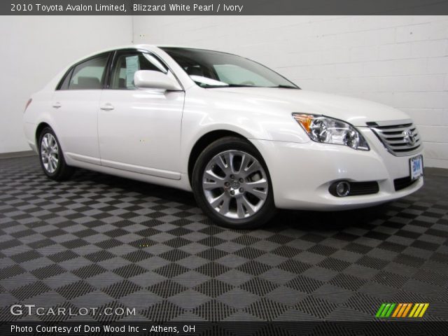 2010 Toyota Avalon Limited in Blizzard White Pearl