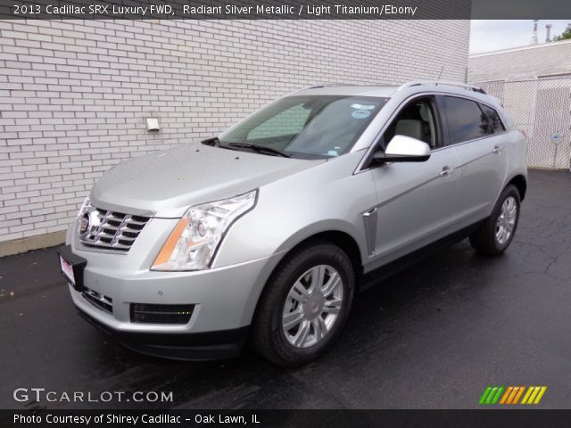 2013 Cadillac SRX Luxury FWD in Radiant Silver Metallic