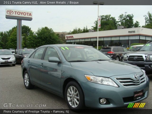 2011 Toyota Camry XLE in Aloe Green Metallic