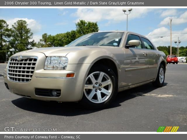 2006 Chrysler 300 Touring in Linen Gold Metallic