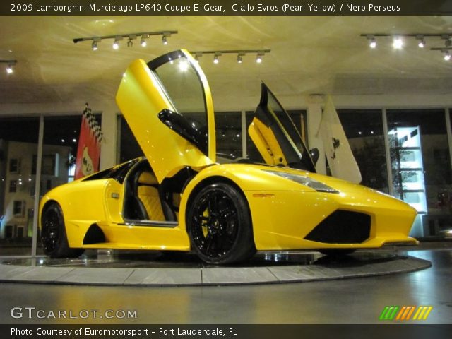 2009 Lamborghini Murcielago LP640 Coupe E-Gear in Giallo Evros (Pearl Yellow)
