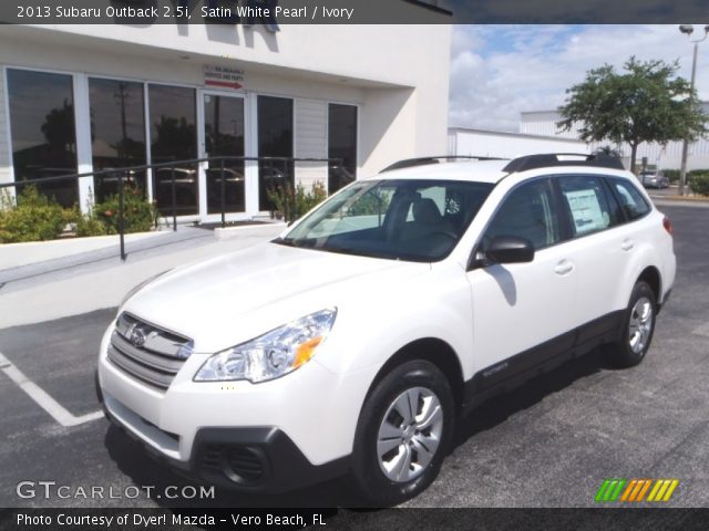 2013 Subaru Outback 2.5i in Satin White Pearl