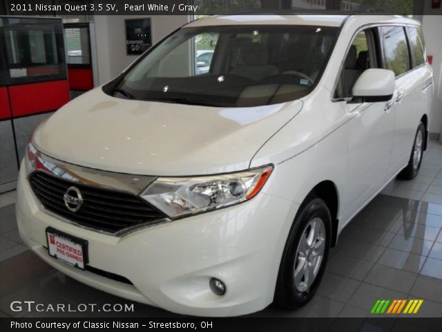 2011 Nissan Quest 3.5 SV in Pearl White