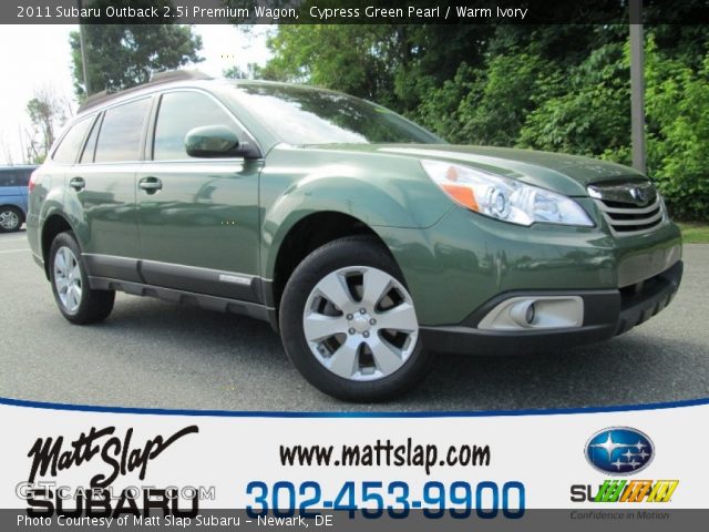 2011 Subaru Outback 2.5i Premium Wagon in Cypress Green Pearl