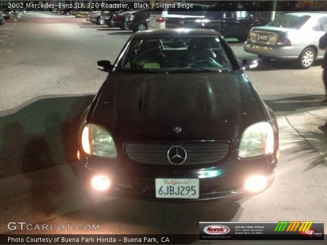2002 Mercedes-Benz SLK 320 Roadster in Black