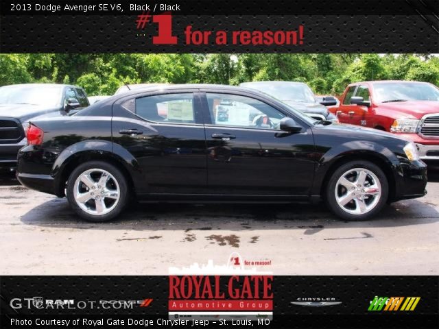 2013 Dodge Avenger SE V6 in Black