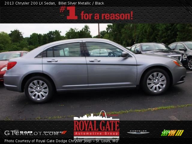 2013 Chrysler 200 LX Sedan in Billet Silver Metallic
